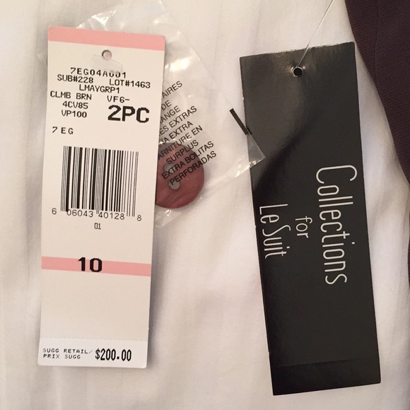 Le Suit 2-Piece Skirt Suit - Chocolate Brown - Picture 7 of 8